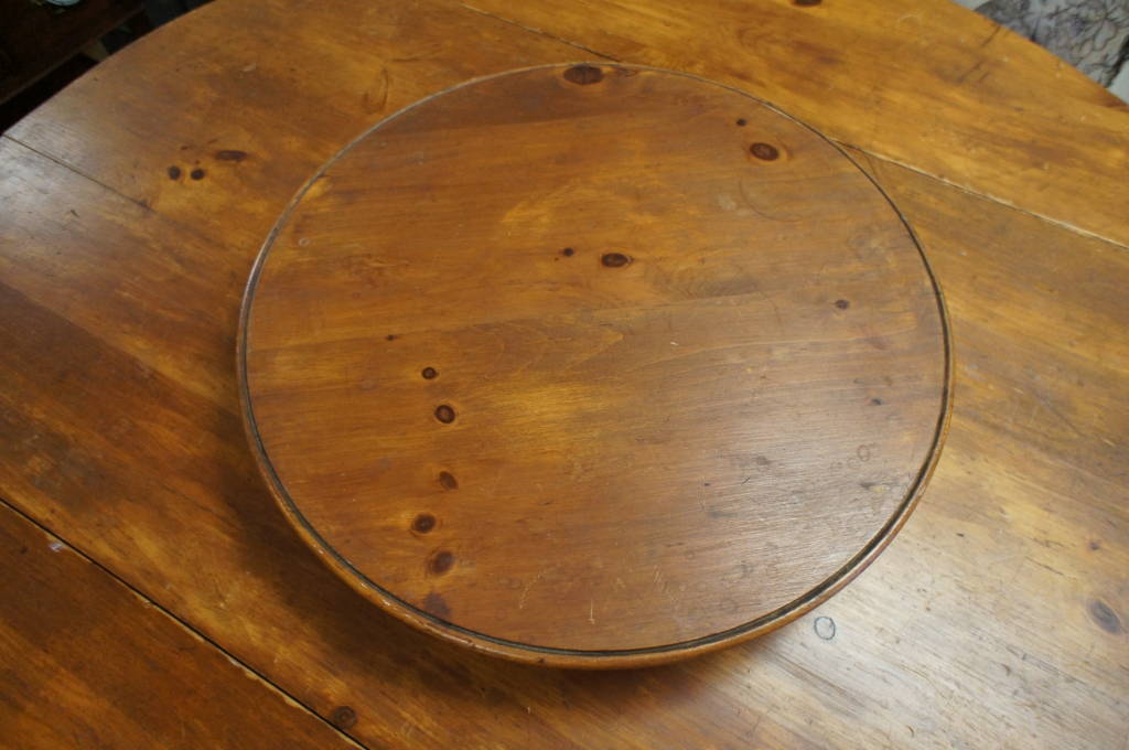 Rustic Country Pine Coffee Table Lazy Susan Dumbwaiter Drop Leaf