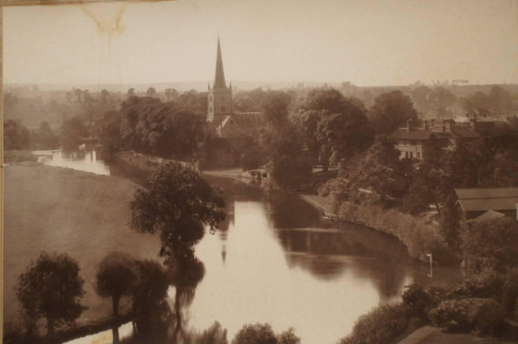 Main Image