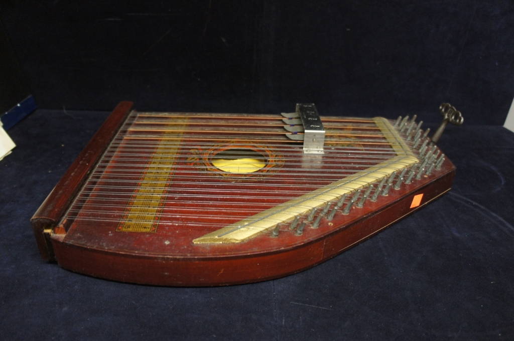 Antique Chartola Grand Zither Autoharp Musical Instrument 1914 Rosewood