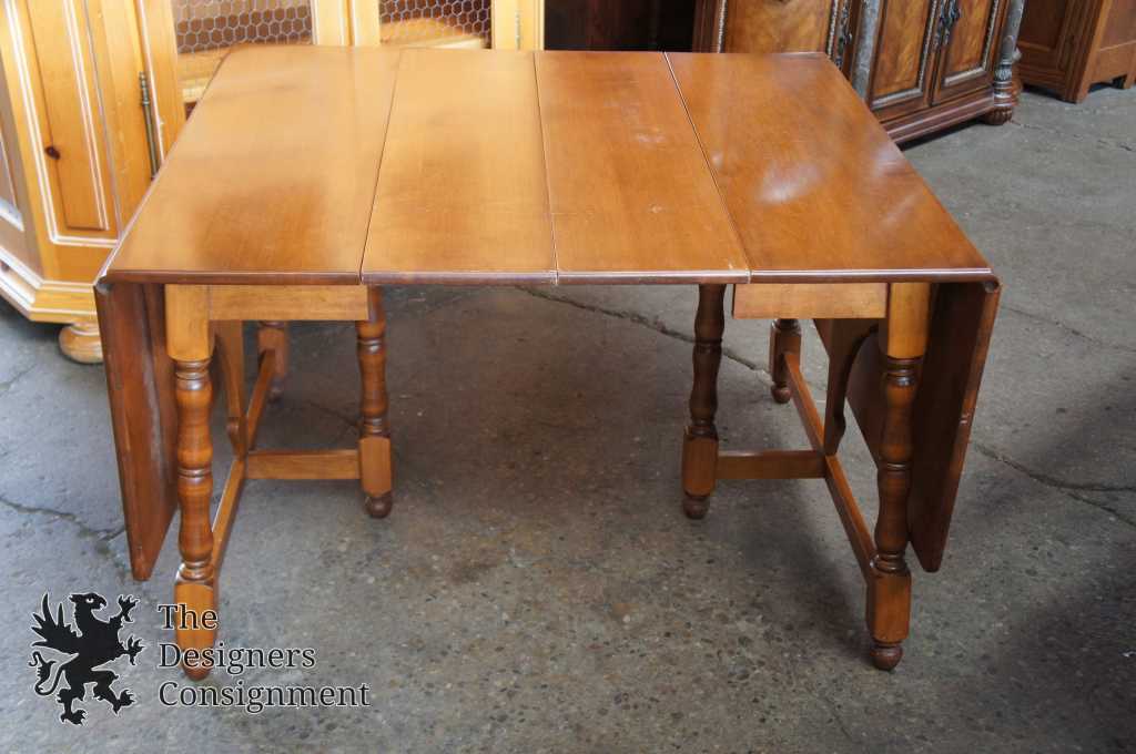 heywood wakefield maple dining table