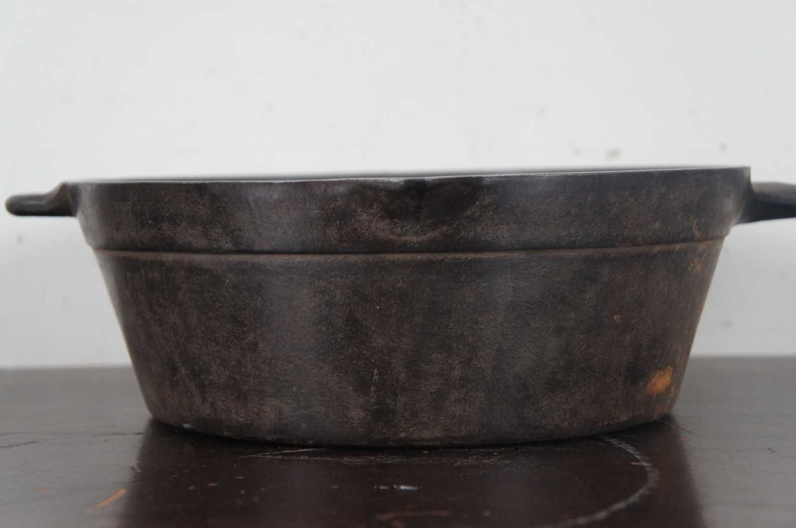Vintage Unmarked Cast Iron Deep Fry Pan Cooking Pot Handled 16