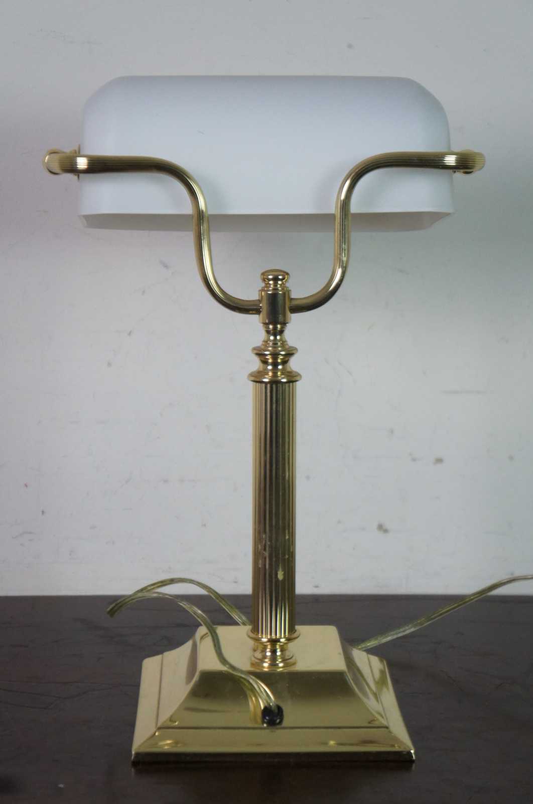 Vintage Frosted White Glass And Brass Banker Piano Lawyer Desk Lamp Light 15