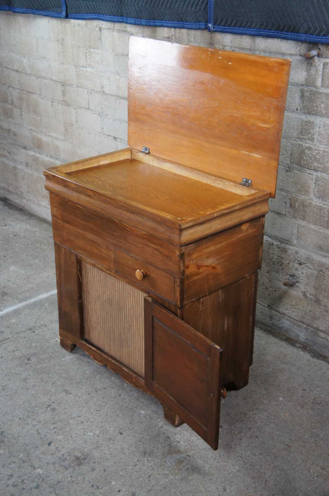 Early American Antique Pine Dough Box Bin Speaker Music Trunk Chest