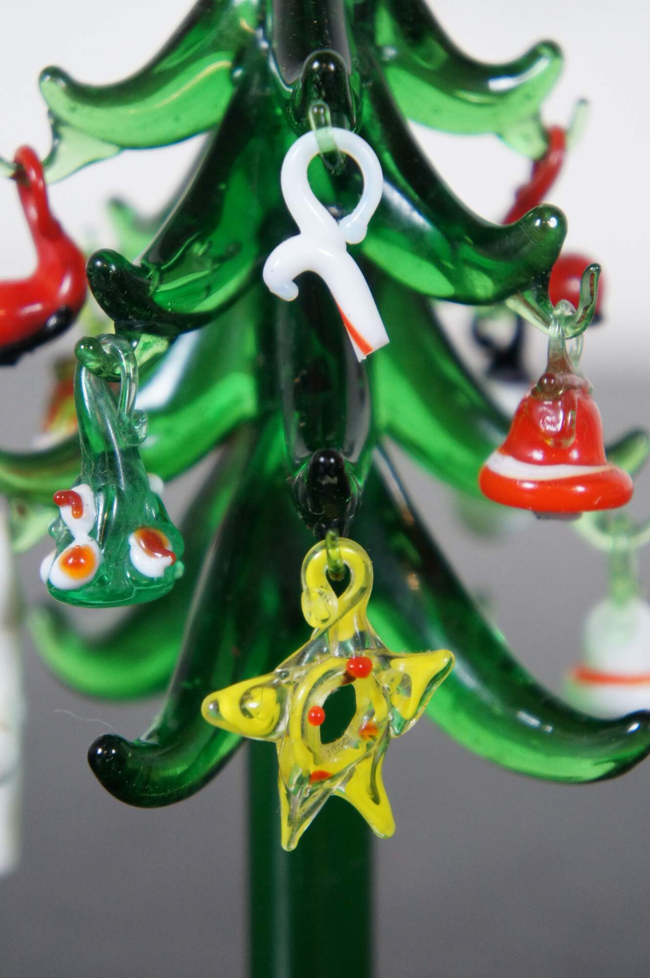 Vintage Hand Blown Art Glass Christmas Tree And Miniature Ornament Display 6 0972