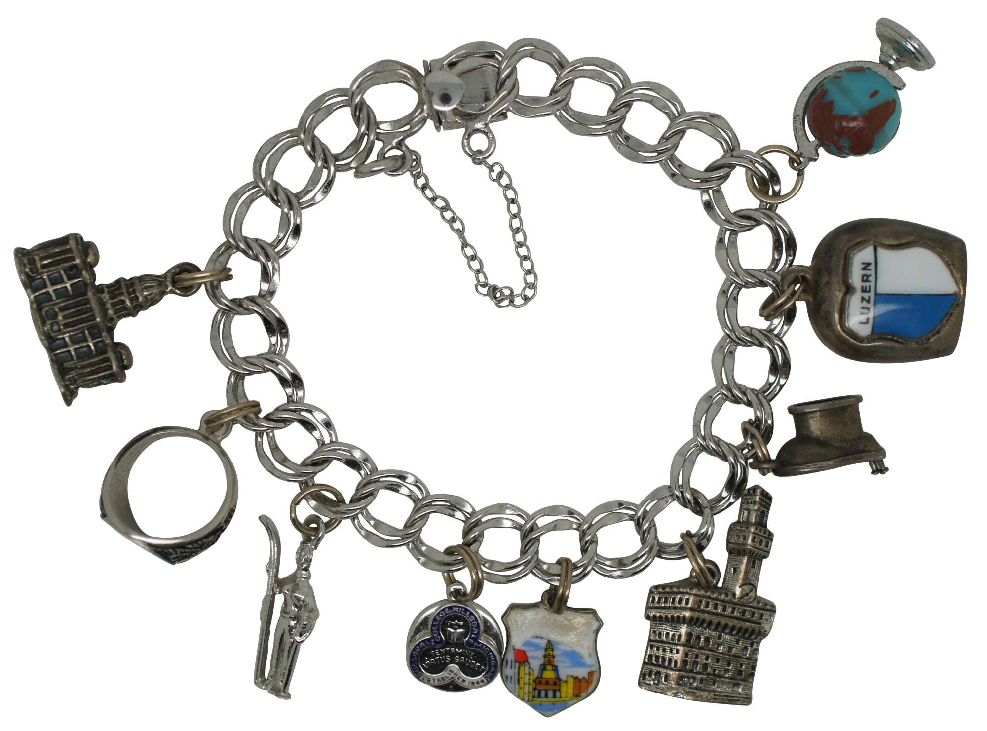 Lot 49: 14K Vintage Charm Bracelet, 126 grams | Case Auctions