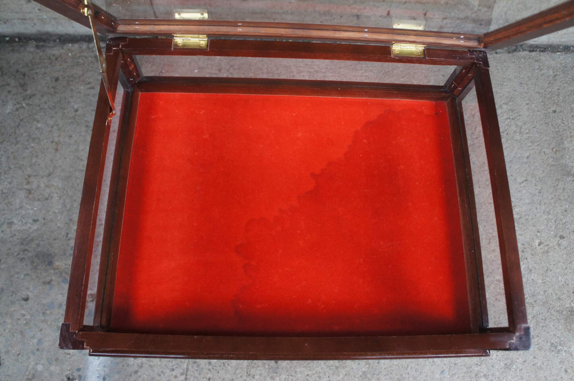 Mahogany Queen Anne Glass Top Bijouterie Vitrine Curio Display Case